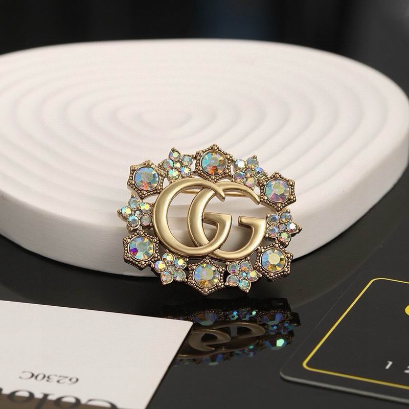 Gucci Brooch 03yxs05